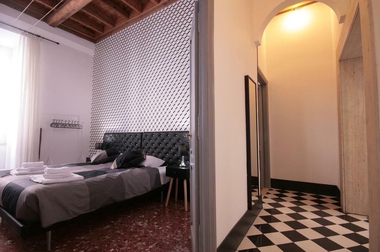 Trastevere 3 Bedrooms 罗马 外观 照片